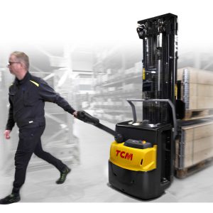 Pedestrian Pallet Stacker (1.0~1.6T) - Image 4