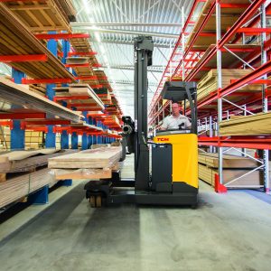 Four-Way Directional Reach Truck (2.0~2.5T) - Image 2